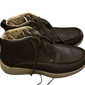 Duluth Trading Company Men's Dark Brown Leather Chukka Boots